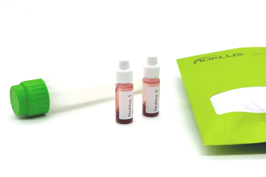 A few different colored pills